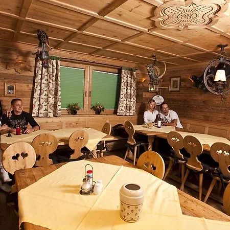 Haus Saskia 3*