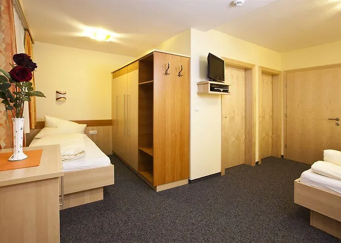 Haus Saskia Гостевой дом 4*