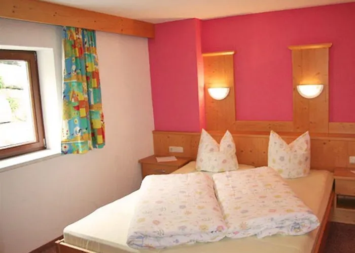 Haus Saskia Гостевой дом 4*