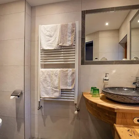 Haus Saskia 4* Зёльден