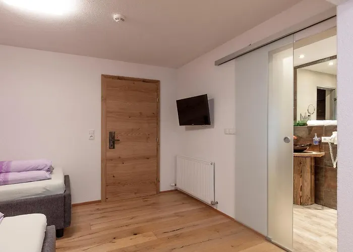 Guest house Haus Saskia 4*