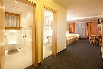 Konukevi Haus Saskia Sölden