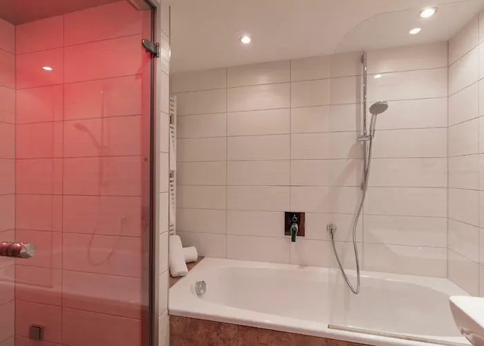 Konukevi Haus Saskia 4*